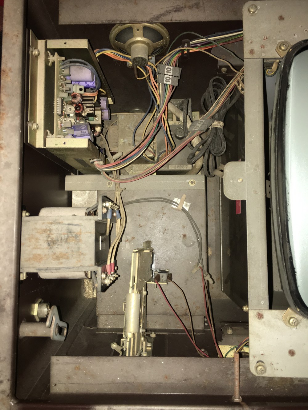 1F73B1B4-B056-40BB-8B92-5843469BB53C