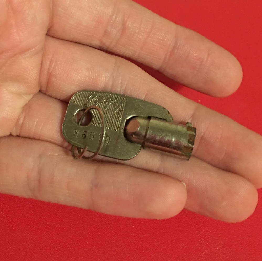 8DE2C4F2-ACC0-492E-B5B8-B17945B0B52D